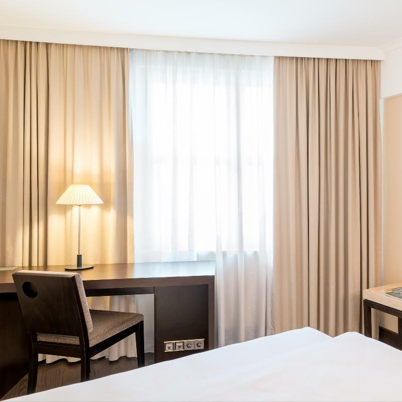 Nh Kurfuerstendamm Hotel Berlino
